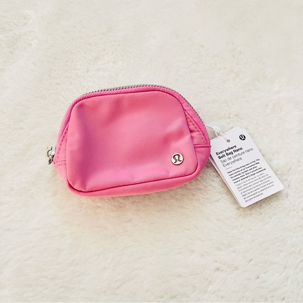 Lululemon Everywhere Belt Bag Nano Pink